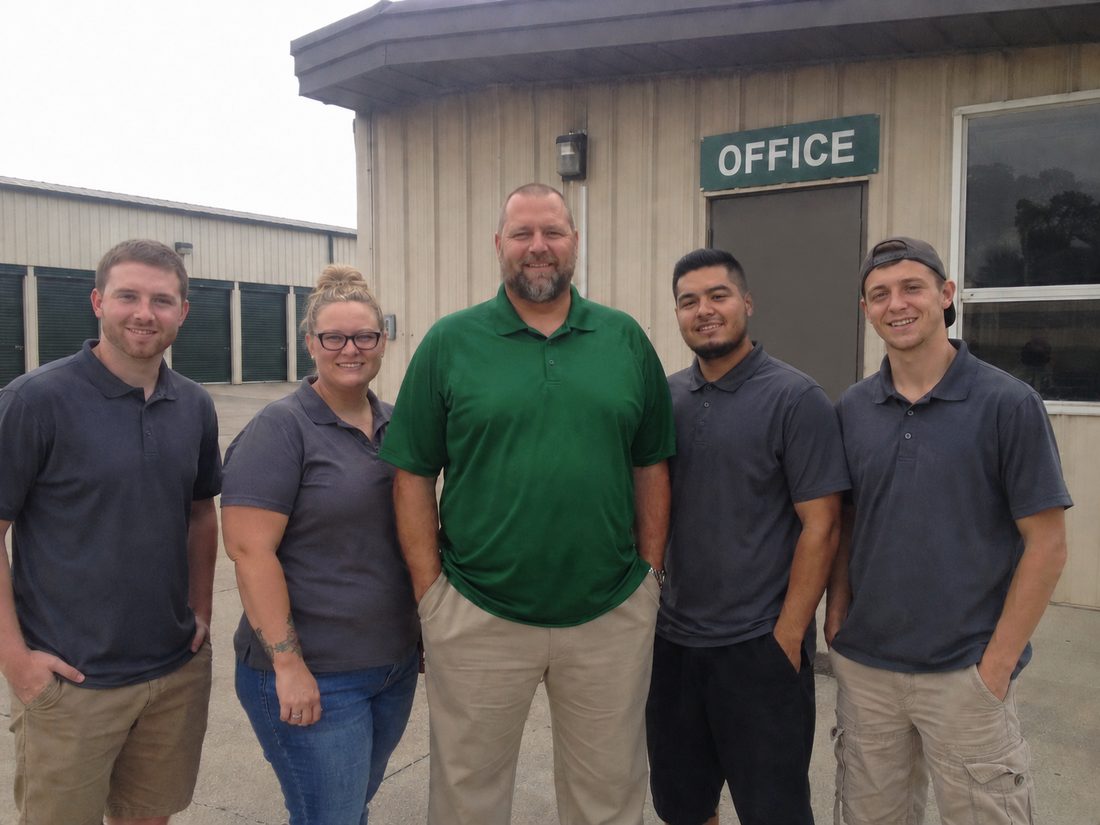 Pest control professionals in St. Peters, MO